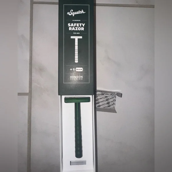 Dr.SQUATCH SAFTEY RAZER SINGLE BLADE HANSON SHAVE GREEN - Picture 2 of 2